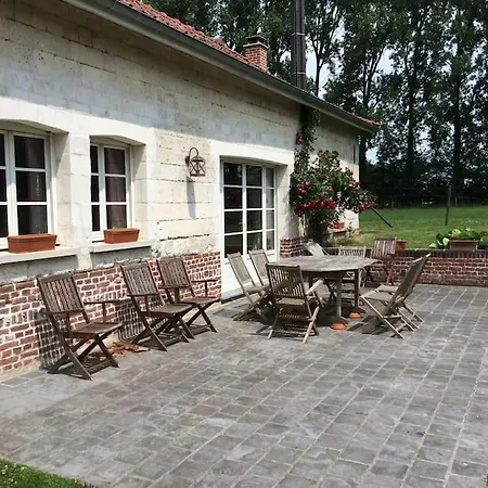 Domaine D'antigneul Kır Evi